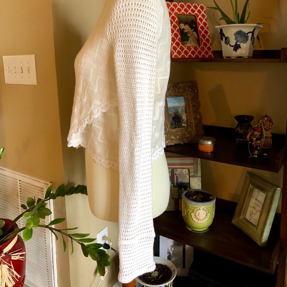 {Free People} Crochet Top - Picture 5 of 8